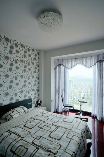 個性魅惑歐式風(fēng)格100平米二居室臥室背景墻裝修效果圖