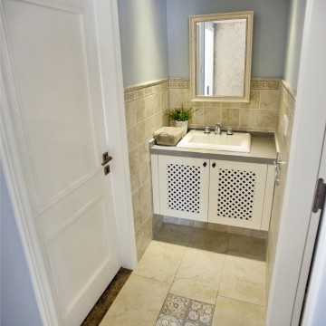 唯美時尚歐式風格80平米二居室衛(wèi)生間浴室柜裝修效果圖