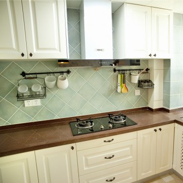 唯美時尚歐式風格80平米二居室廚房櫥柜裝修效果圖