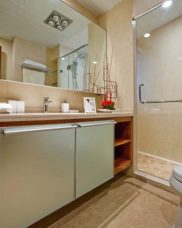 浪漫奢華歐式風(fēng)格110平米三居室衛(wèi)生間浴室柜裝修效果圖