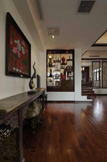 傳統(tǒng)原木色中式風(fēng)格100平米二居室玄關(guān)過道裝修效果圖