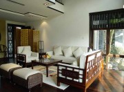 中式輕簡(jiǎn)舒適280平米別墅客廳背景墻裝修效果圖