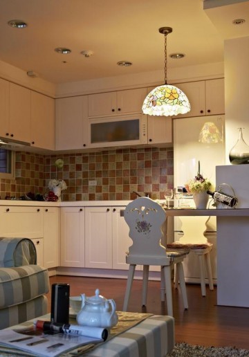 雅致鄉(xiāng)村田園風格70平米一居室廚房櫥柜裝修效果圖