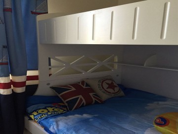 溫潤清新田園風格80平米二居室兒童房背景墻裝修效果圖