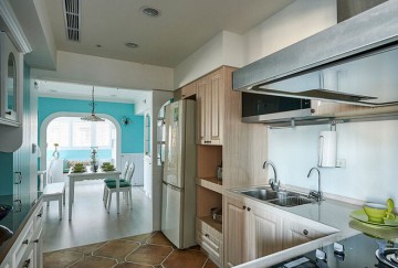 現(xiàn)代水色田園風格90平米二居室廚房櫥柜裝修效果圖