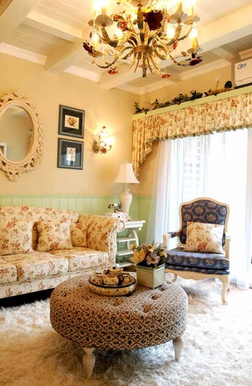 精美田園風(fēng)格80平米二居室客廳背景墻裝修效果圖