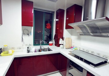 簡(jiǎn)約清新田園風(fēng)格100平米三居室廚房櫥柜裝修效果圖