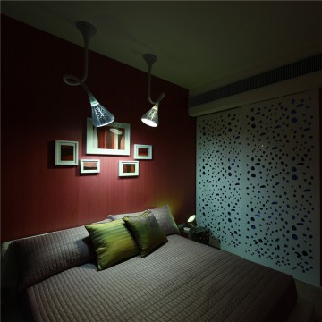 藍(lán)色魅力簡約風(fēng)格90平米二居室臥室背景墻裝修效果圖