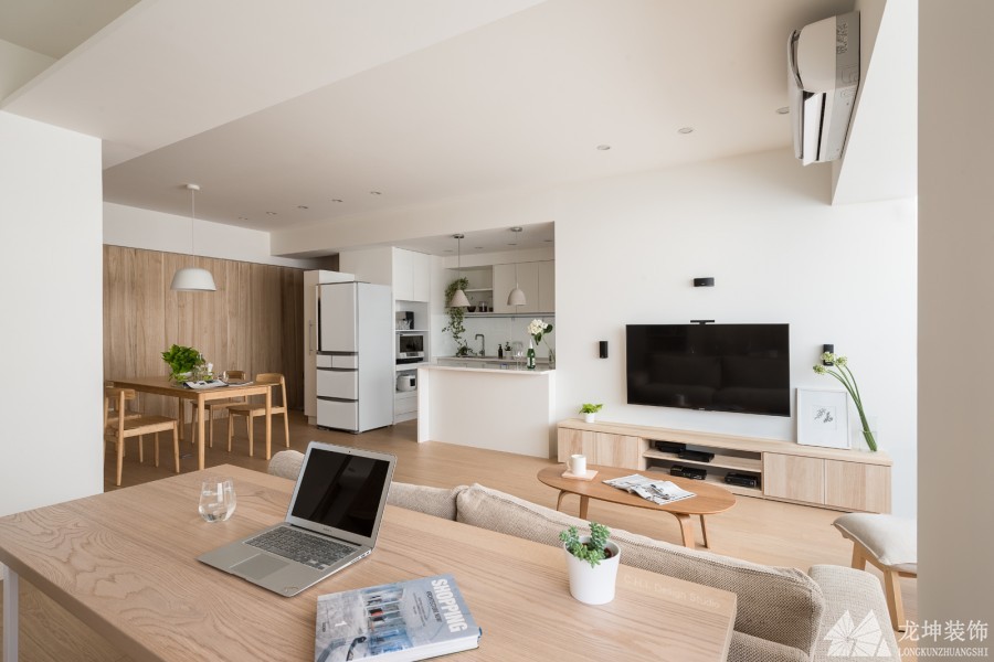 光線(xiàn)創(chuàng)意6