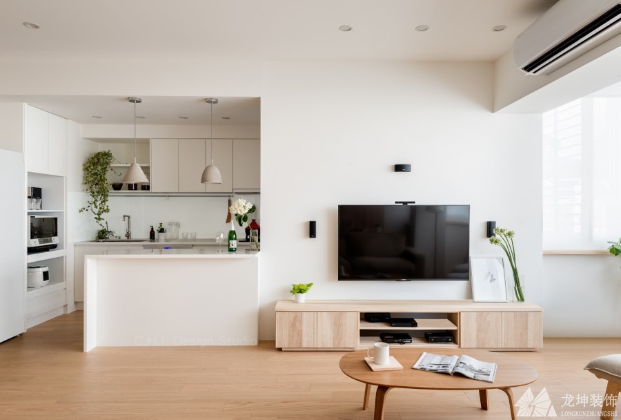 光線(xiàn)創(chuàng)意9